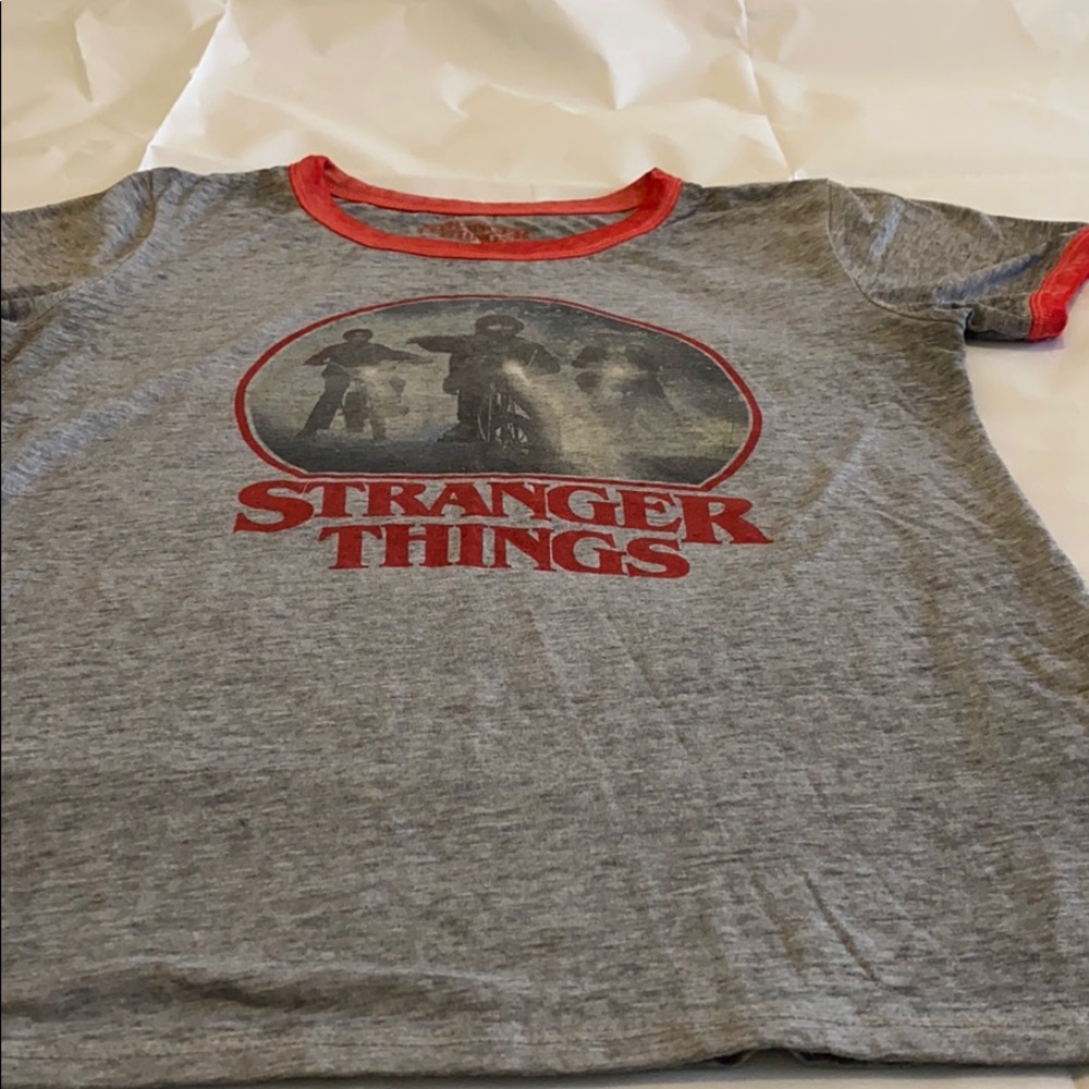 Stranger Things Burnout Ringer Tee LARGE - Picture 5 of 8